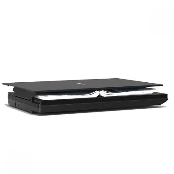 canon-canoscan-lide-300-scanner-2.webp